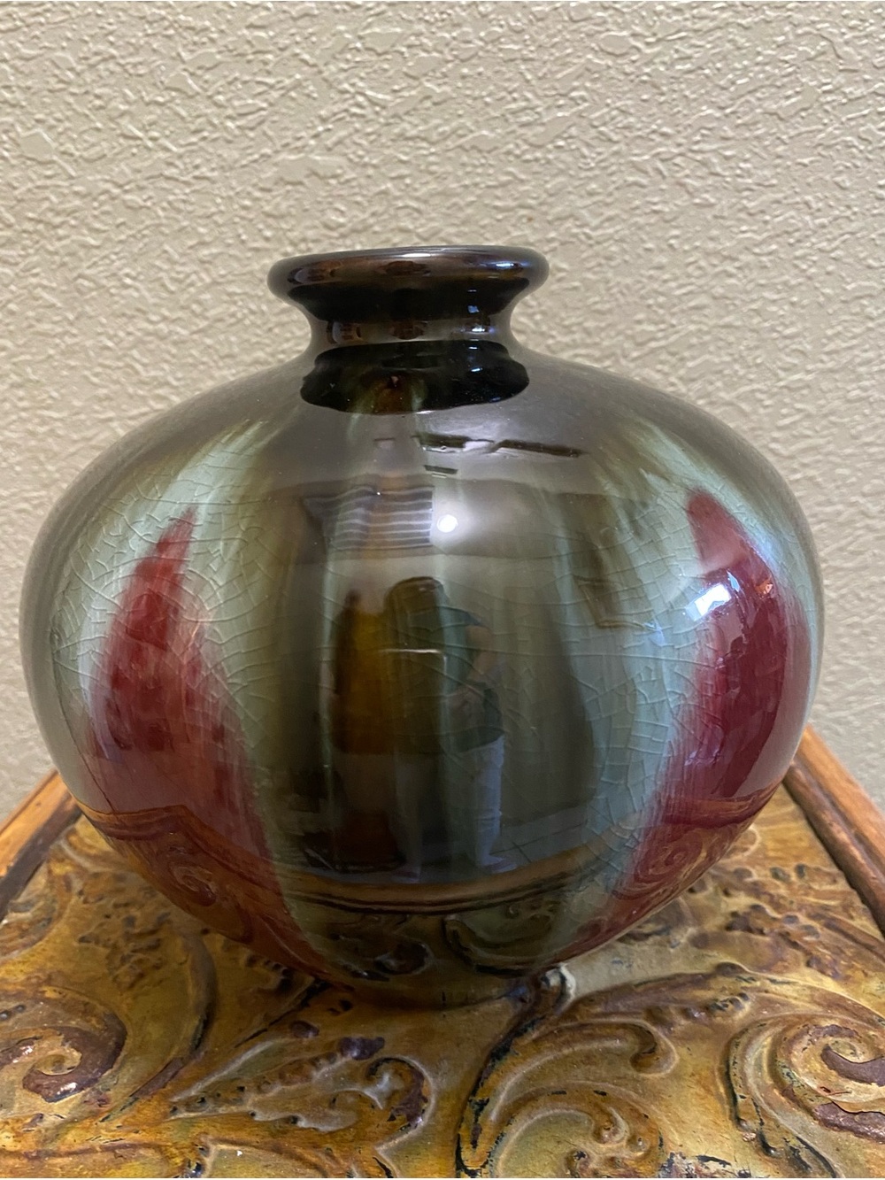 Exquisite Iridescent Studio Art Pottery Bulbous Vase Glazed Ceramic Flower Pot